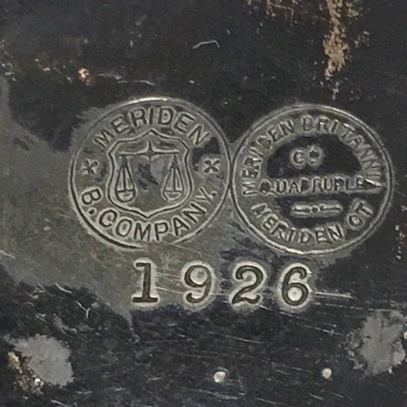 Antique Meriden Britannia Company Quadruple Creamer Marked 1926 - Picture 9 of 9